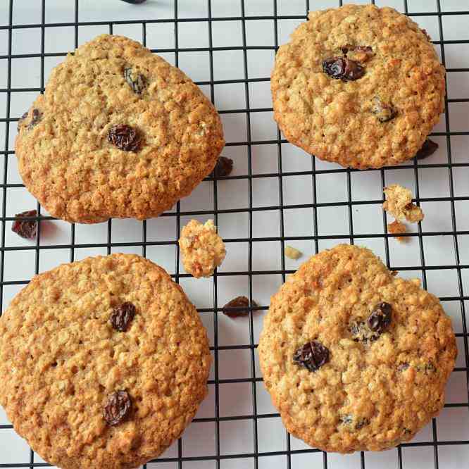 Eggless Oatmeal – Raisin Cookies