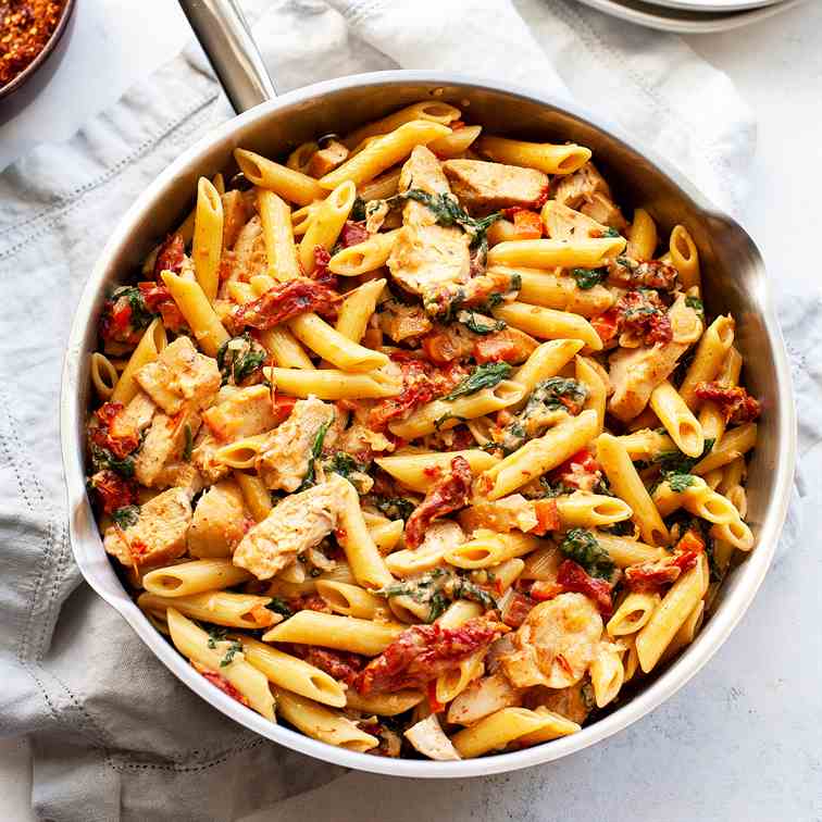 Creamy Tuscan Chicken Pasta