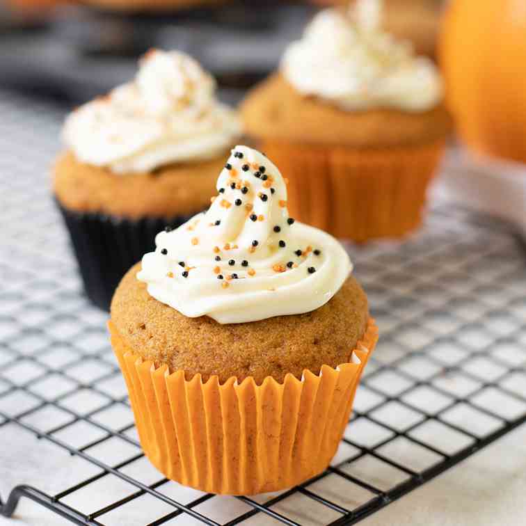 Pumpkin Cupcakes