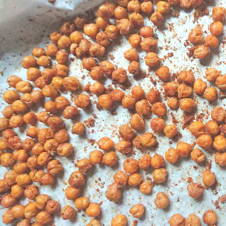 Spicy Roasted Chickpeas