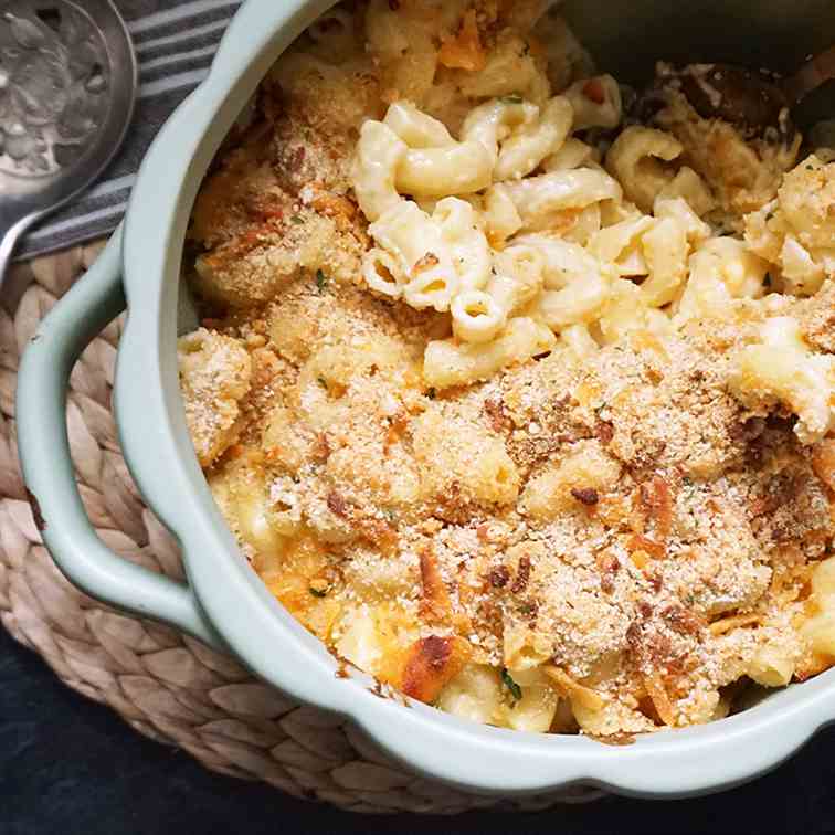Brown butter truffle mac and cheese