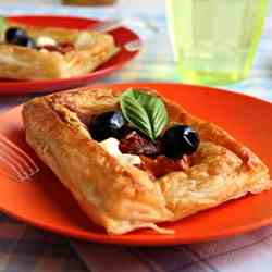 Mediterranean Puff Pastry Pies