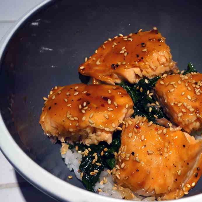 Sesame Salmon Bowl