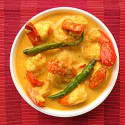 Chingri Malaikari/Prawns in Coconut Milk