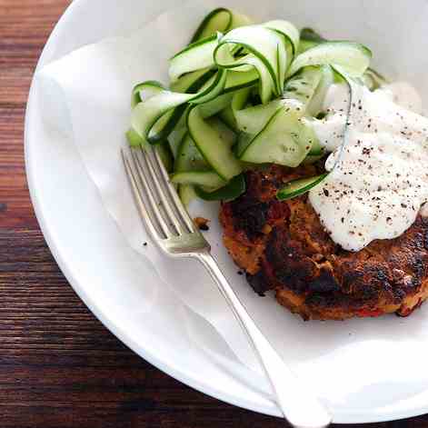 chickpea burgers with yoghurt sauce