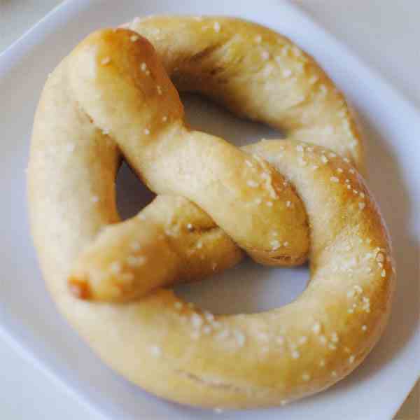 Homemade Pretzels in 30 Minutes