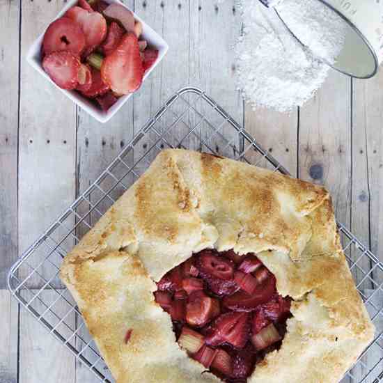 Gluten Free Strawberry Rhubarb Tart