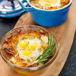 QUAIL EGGS IN A BASKET