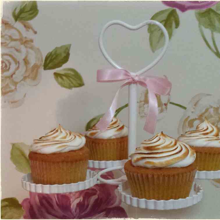 Lemon Meringue Cupcakes