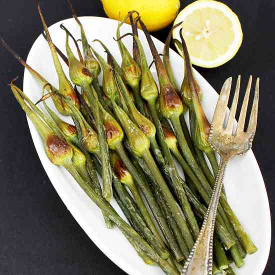 Roasted garlic spears