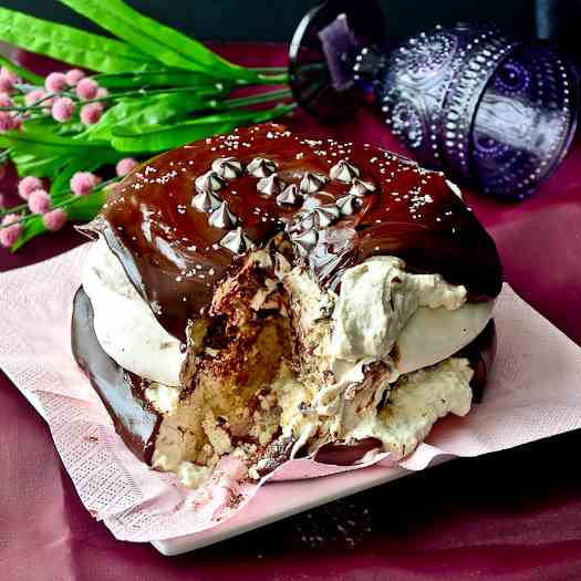 Mascarpone Meringue Layer Cake