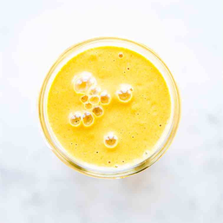 Nectarine Ginger Smoothie