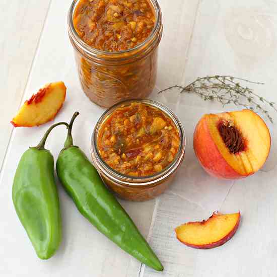 Peach and Roasted Hatch Chile Chutney 