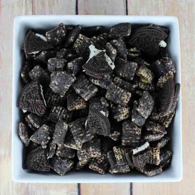 Oreo Muddy Buddies 