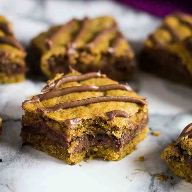 Nutella Stuffed Pumpkin Cookie Bars