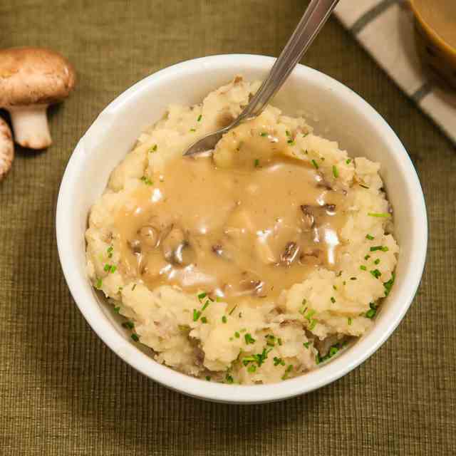 Vegan Mushroom Gravy