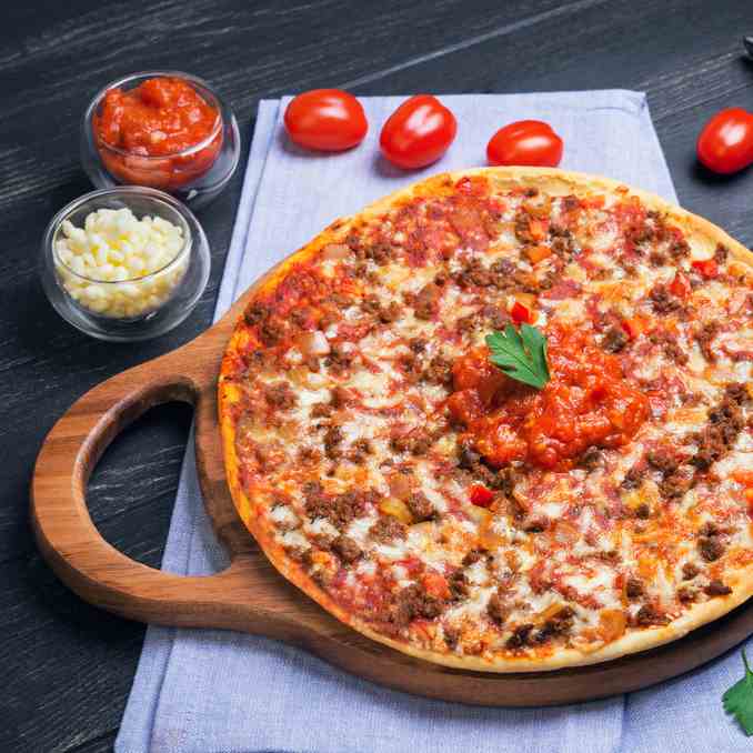 Frugal Bolognese Pizza