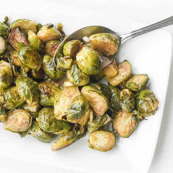 Easy Roasted Brussels Sprouts