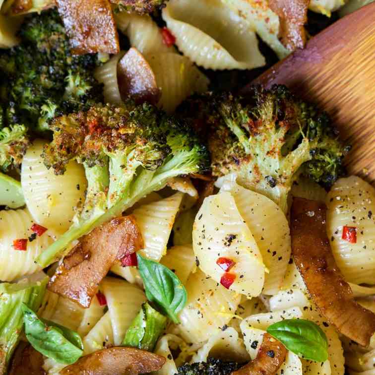 Broccoli orecchiette with vegan bacon