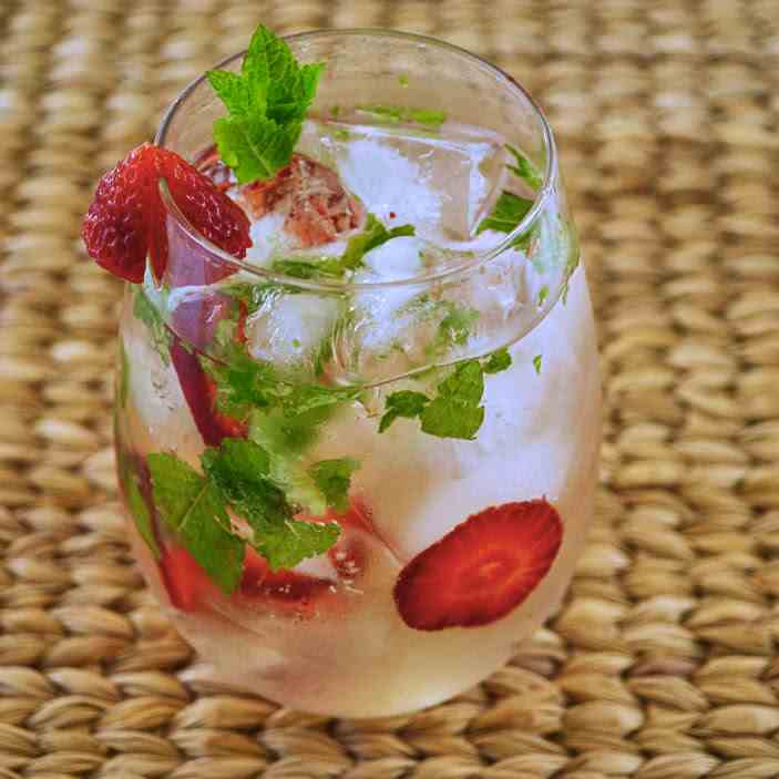 Strawberry Coconut Mojito