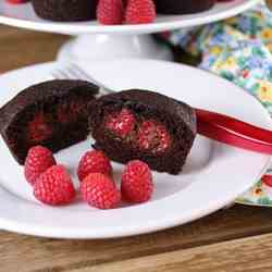Light Chocolate Raspberry Cupcakes