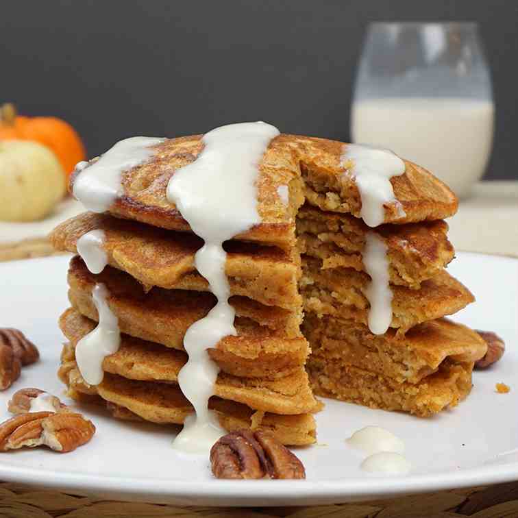 Pumpkin cookie butter pancakes