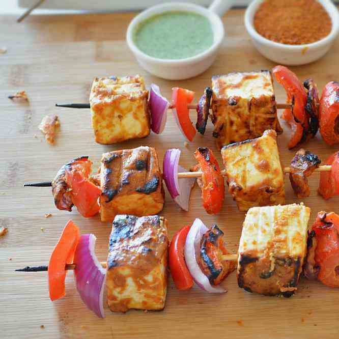 Achari Paneer Tikka