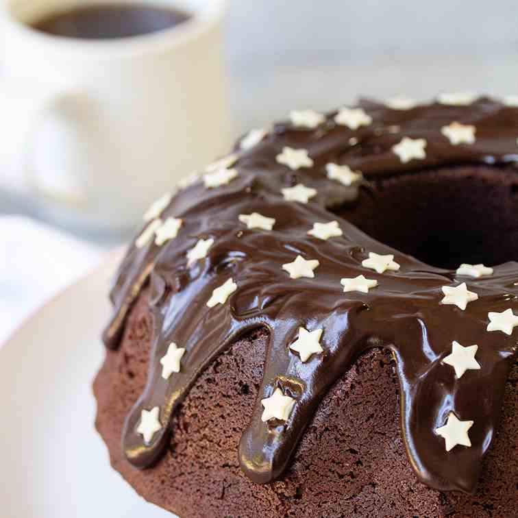 Chocolate Sour Cream Bundt Cake With Ganac