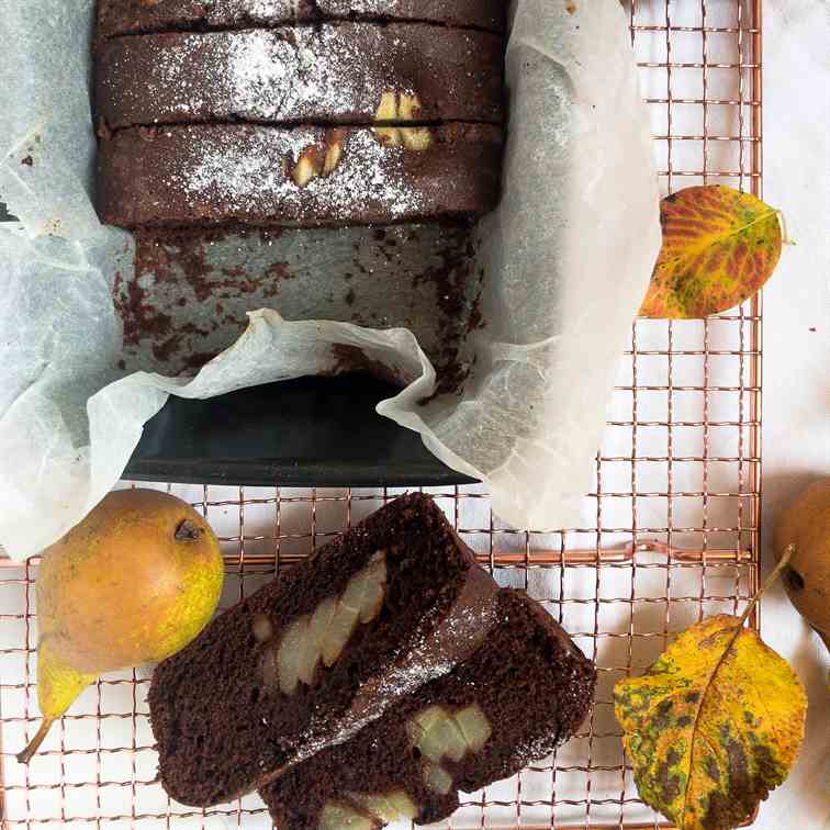 Gluten-free chocolate and pear loaf cake