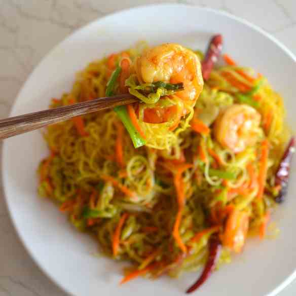 Singapore Noodles (Singapore Mei Fun)