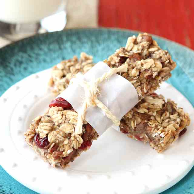 Low Fat Granola Bars w/Banana &Cranberries