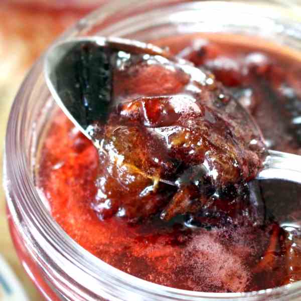 Prune Jam with Cinnamon