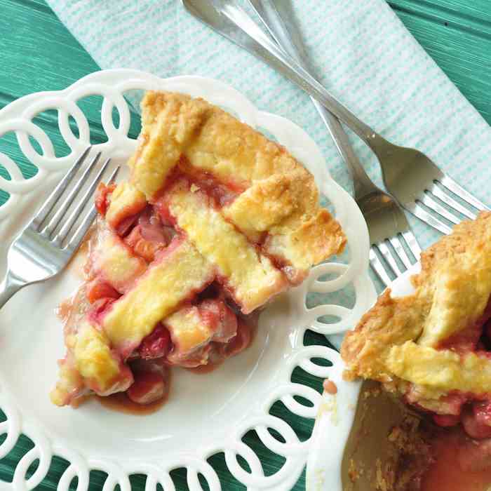 Grandma's Sour Cherry Pie