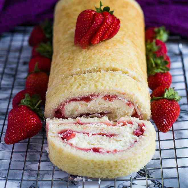 Strawberries and Cream Swiss Roll