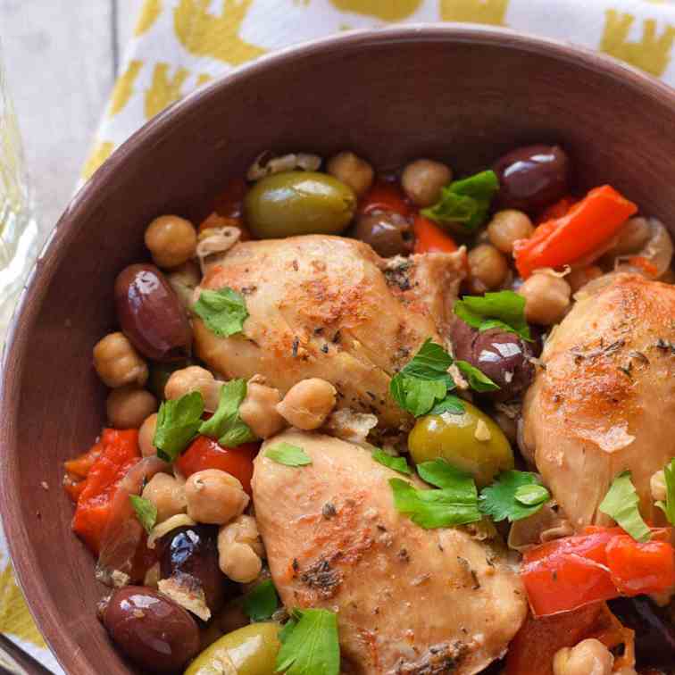 Slow Cooker Chicken with Olives - Peppers