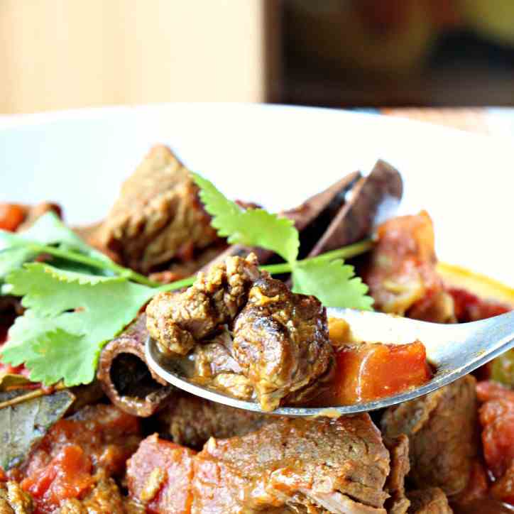 Oh-So-Flavorful Warm Spiced Beef Curry 