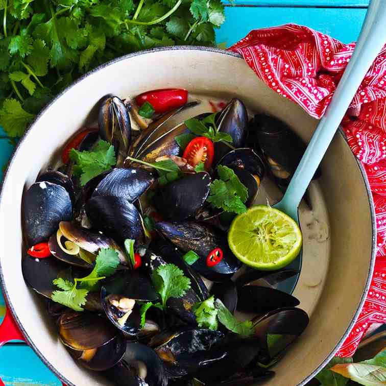 Thai Chilli Coconut Mussels