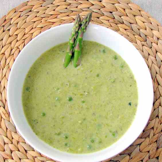 Spring Asparagus Soup