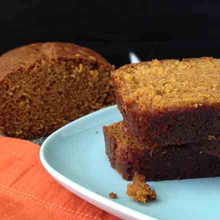 aunt lynne's famous pumpkin bread