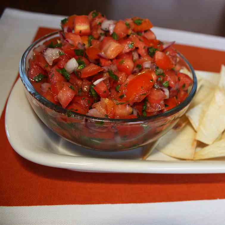 Garden Salsa with Homemade Tortilla Chips