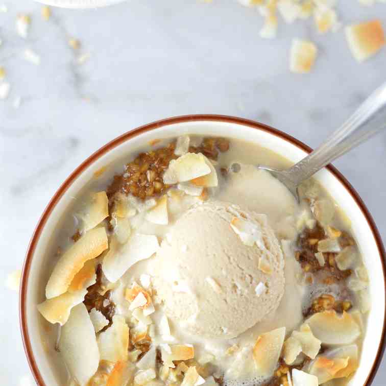 Coffee Oatmeal with Coffee Ice Cream