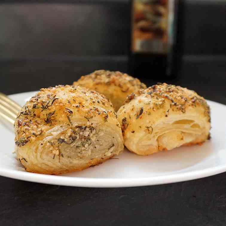 Garlic Parmesan puffs