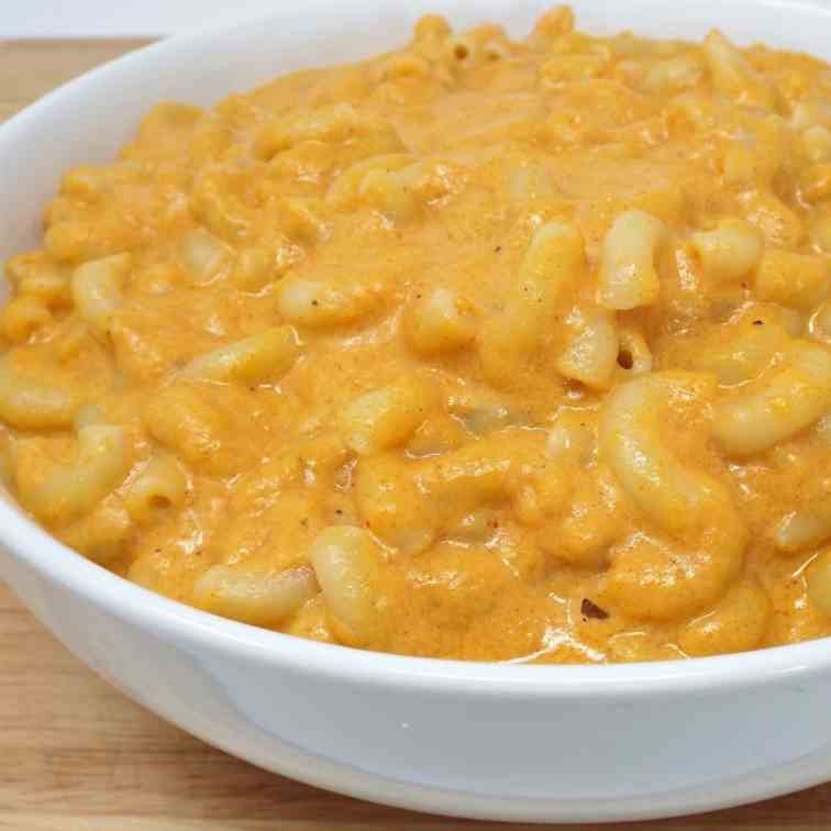 Smoky Pumpkin Mac and Cheese