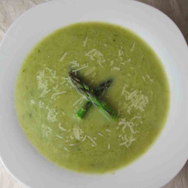 Leek Asparagus Soup with Parmesan
