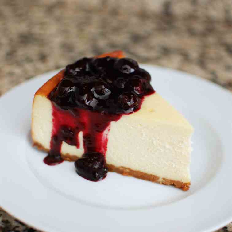 Cheesecake with Blueberry Sauce