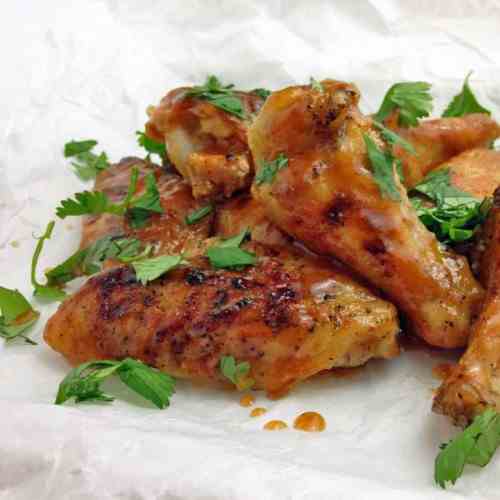 Honey Sriracha Baked Chicken Wings