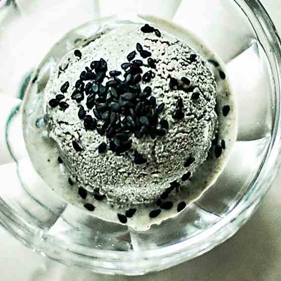 Coconut Sesame Seed Cream