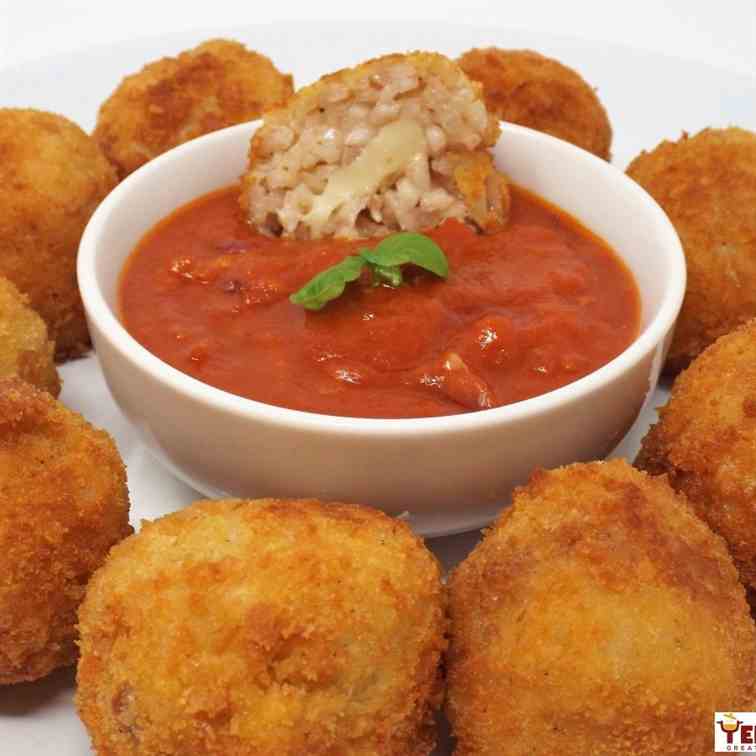 Arancini with Arrabiata Sauce