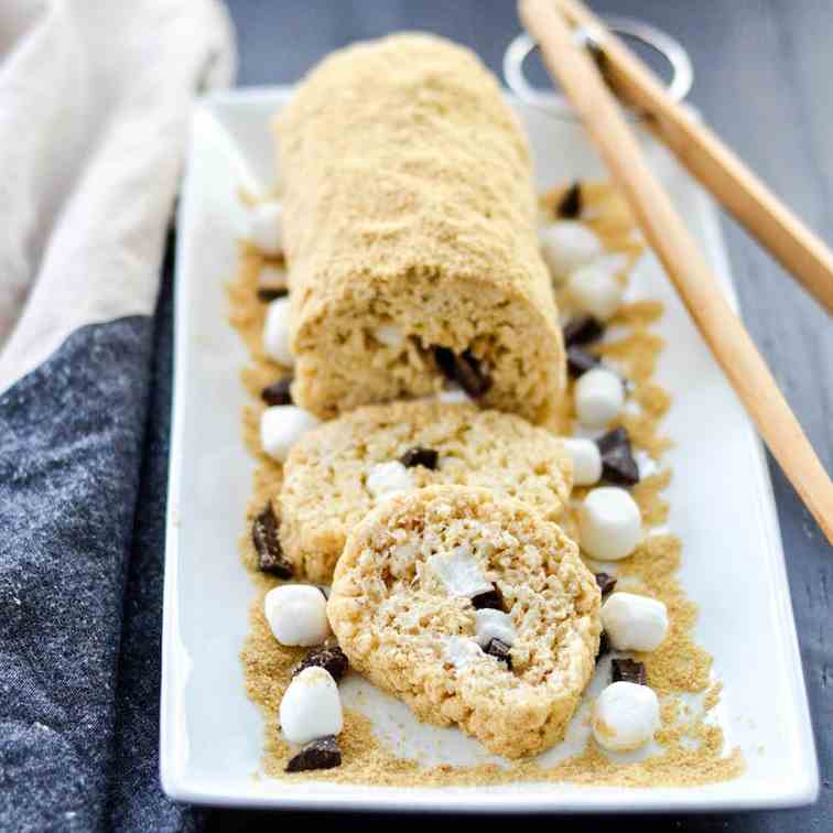 Dessert Sushi (Rice Krispe Cake)