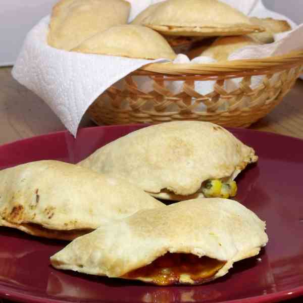 Spicy Cheddar and Ham Empanadas